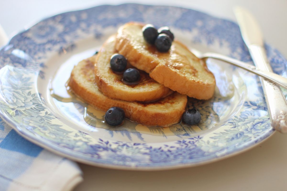 French Toast as breakfast alternative - not only sweet, but also hearty!