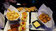 Dave & Buster's food