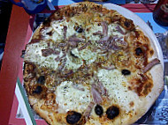 Boulevard des Pizzas food