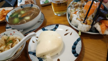Otto Yami Sushi Grill food