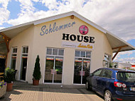 Schlemmer-House outside