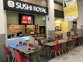 Sushi Royal inside