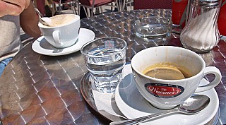 Cafe am Dom Wörner tisch buchen