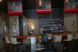 Silvia's Cafe