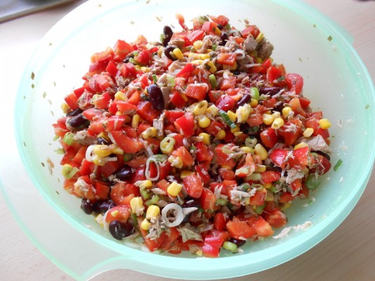 Salată Mexicană