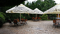Armando Restaurant 